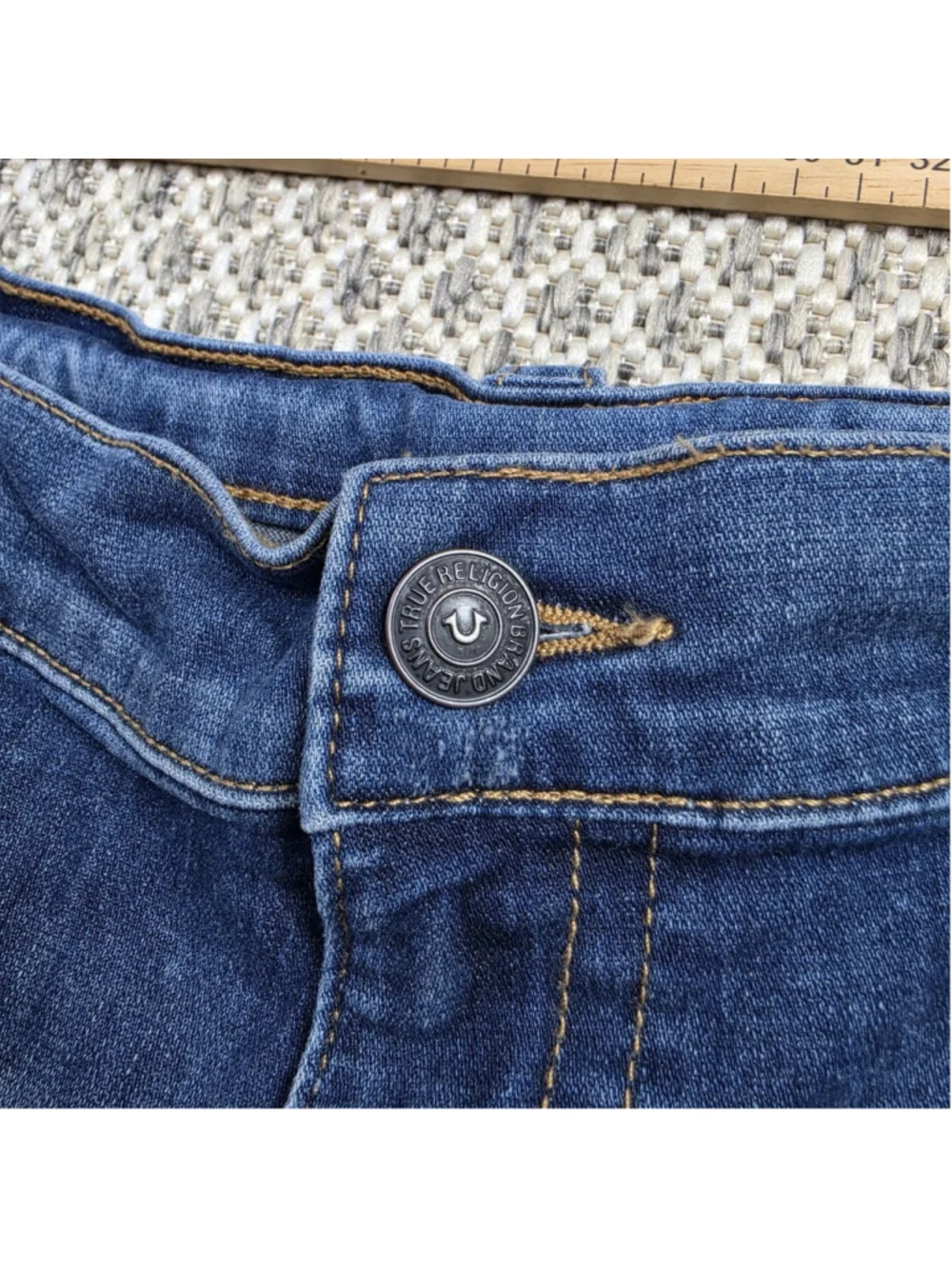 True Religion Geno Jeans Mens 42 Relaxed Slim Distressed Blue Flap Pocket Denim